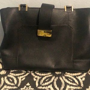 Classy black purse🚨